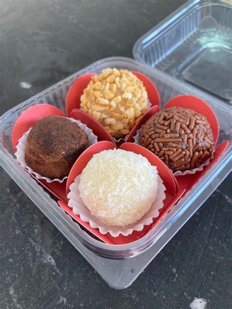 Caixinha Brigadeiros