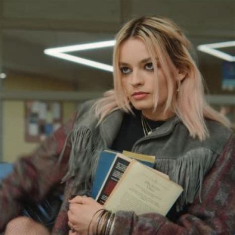 Maeve Wiley สาวแสบ เกา และหาวหาญ แหง Sex Education