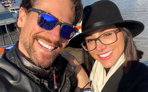 Ioan Gruffudd S Fiancee Bianca Wallace Shows Off New Ring After Engagement