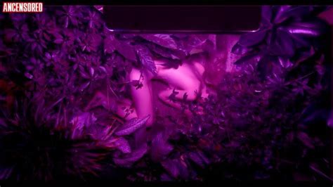 Meg Case Nude Pics Pagina 1