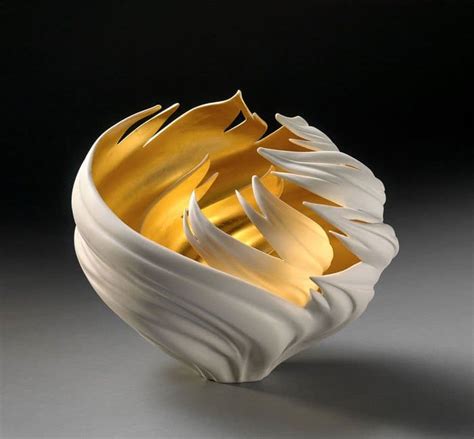 Artist Jennifer Mccurdy Creates Stunning Nature Inspired Vases