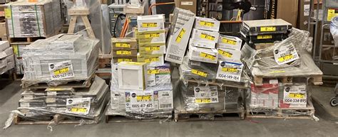 DSes: "Hey can you fly those?" Me: Uh; Those are clearance. "I know