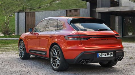 2021 Porsche Macan S 0 60