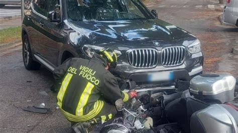 Incidente Auto Contro Scooter Uomo Trasferito A Torrette Con L