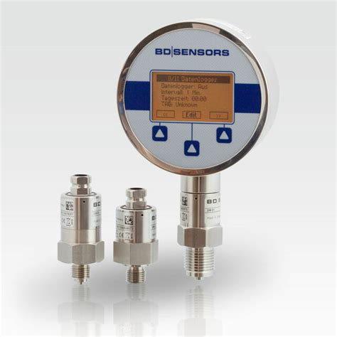 Digital Pressure Gauge DM 01