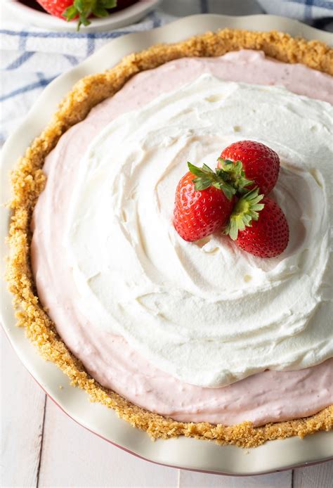 Fluffy No Bake Strawberry Cream Pie Recipe A Spicy Perspective