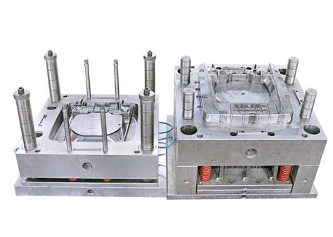 Why It Is So Expensive To Open A Set Of Injection Molds