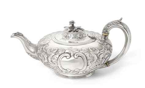 Lot 2089 A Victorian Silver Teapot