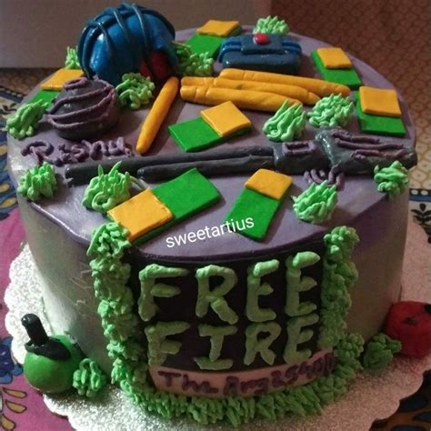 Free fire theme cake