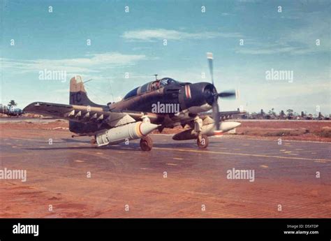 Douglas A 1e Skyraider Stock Photo Alamy