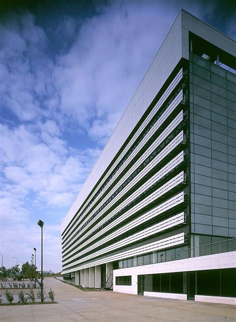 Edificio Iris Madrid 2003 Allende Arquitectos 1º Premio Asprima