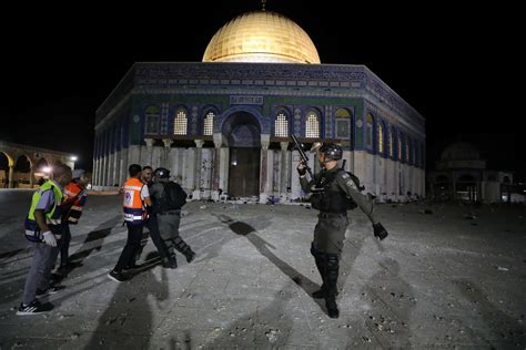 Confrontos Entre Colonos Judeus E Residentes Palestinianos Em Jerusal M