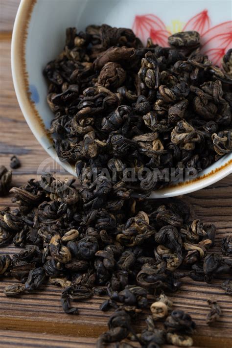 Купить чай Хун Би Ло Чунь (Красные спирали с золотым ворсом)