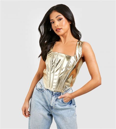 Buy Boohoo Metallic Seam Detail Corset Top In Gold 6thstreet Uae