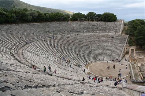 Ancient Greek Theatre Description