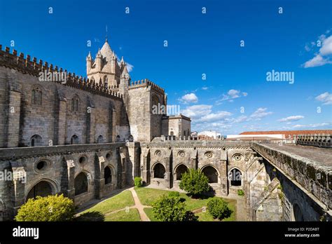 Cloister Cathedral Evora Alentejo Portugal Stock Photo Alamy