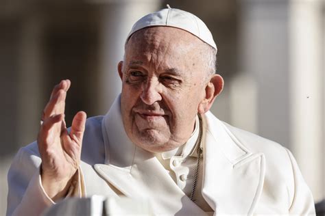 Pope Francis Health Is ‘gradually Improving Vatican Says Bloomberg