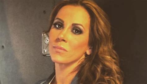 Mickie James Bio Early Life Career Net Worth And Salary