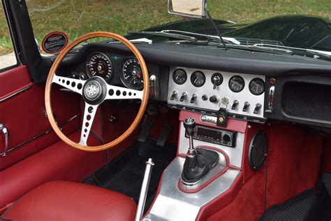 jaguar xke  type  roadster wire wheel  vero beach fl