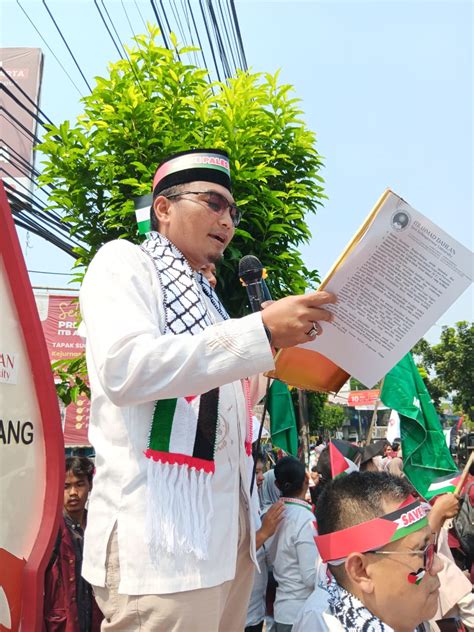 Itb Ahmad Dahlan Jakarta Gelar Aksi Solidaritas Untuk Palestina Seruan