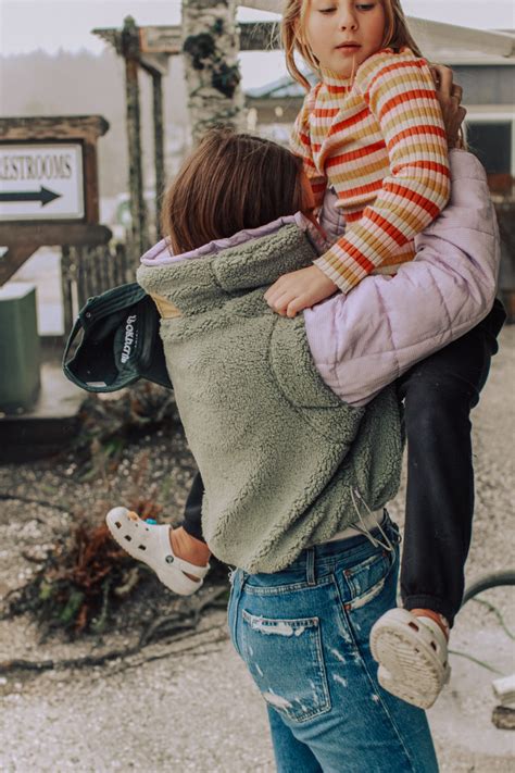 Ootd Hot Girl Sh T Staying Warm Even When Its Cold Rae Ann Kelly