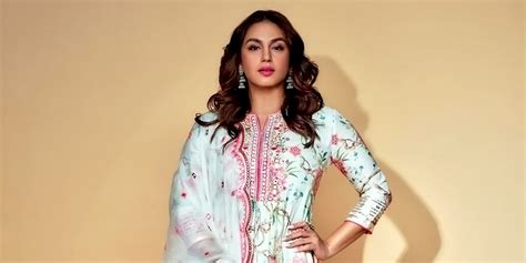 Huma Qureshi's Classy Ethnic Collection