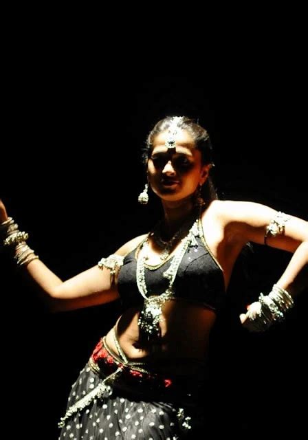 Anushka Shetty Hot Dance Exposing Her Body In Black Dress