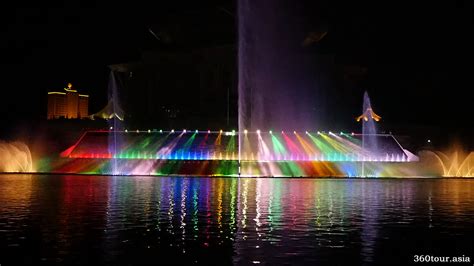 Kuching Waterfront’s Darul Hana Musical Fountain at Sarawak River ...