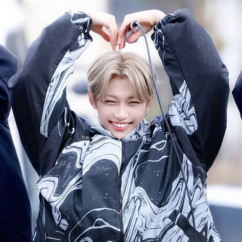 Stray Kids on Instagram: “CAN I PLZ GIVE HIM THE WORLD OMG” Felix Stray ...