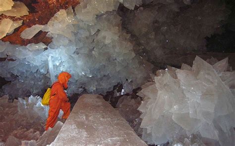 The Crystal Cave Of Naica Geology Formation