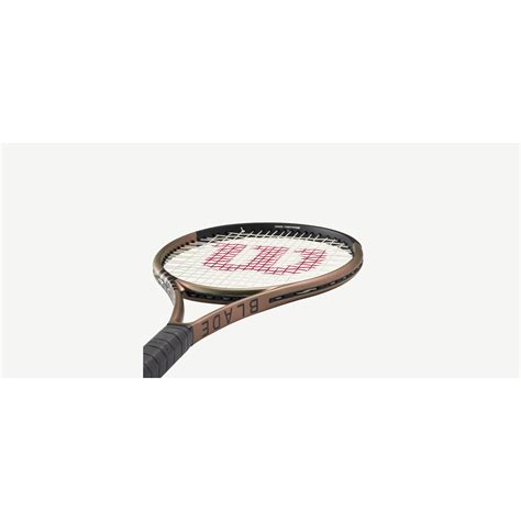 Купить ракетку Wilson Blade 100L v8.0 в магазине TennisDirect недорого ...