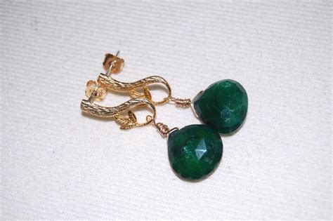 Emerald Dangle Earrings on Luulla