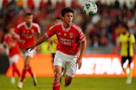 Manchester City reportedly lead race for Benfica midfielder Joao Neves.