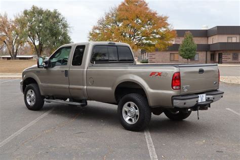 2007 Ford F-350 Super Duty Lariat | Victory Motors of Colorado