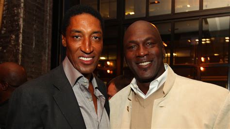 Details About Scottie Pippen And Michael Jordan's Fractured Friendship