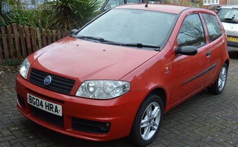 Fiat Punto 1 8 16v HGT Specs 2003 2005 Performance Dimensions