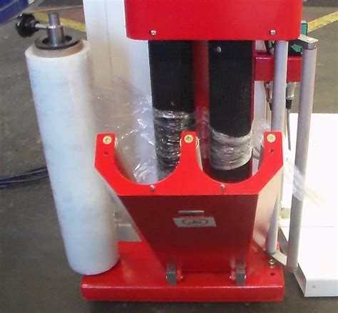 Semi Automatic Stretch Wrap Machine With 110v Power