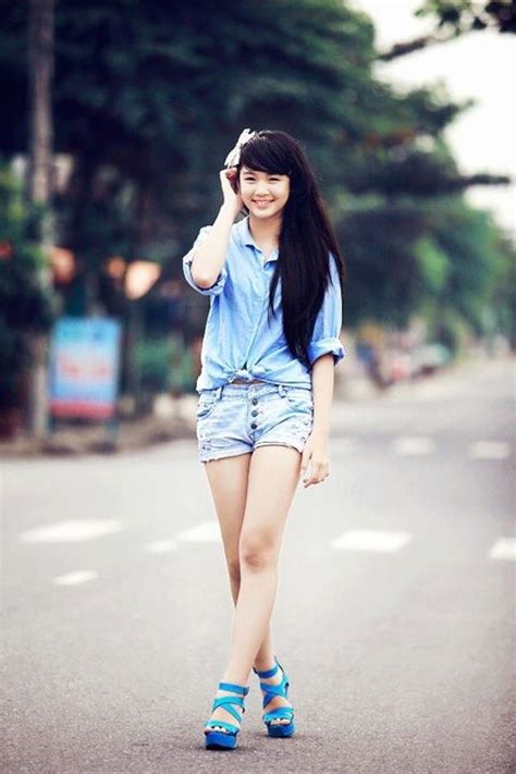 Điểm mặt những hot girl Đà Nẵng làm say đắm dân mạng