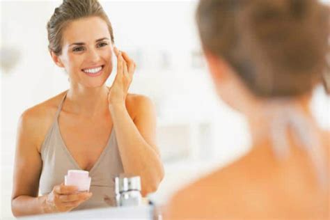 Revealed Best Anti Aging Night Creams In India For Your 30s 40s 50s And 60s