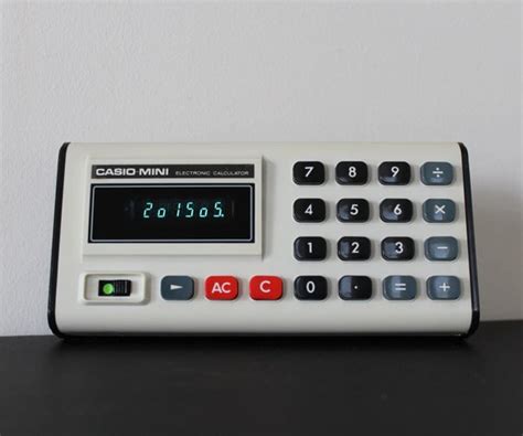 Vintage 1970s Casio Mini Electronic Calculator Model Cm 605