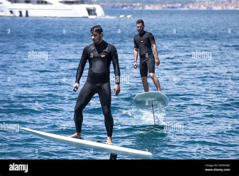 Nikola JURJEVIC et Dino car surfent sur le premier hydroptère