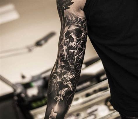 Black and grey sleeve tattoo by Oscar Akermo | Post 14826