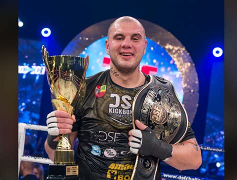 Tomasz Sarara chce walki w MMA Skoro nie Artur Szpilka to może ktoś