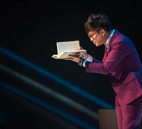 Book Vinh Giang to speak at your next event | Keynote