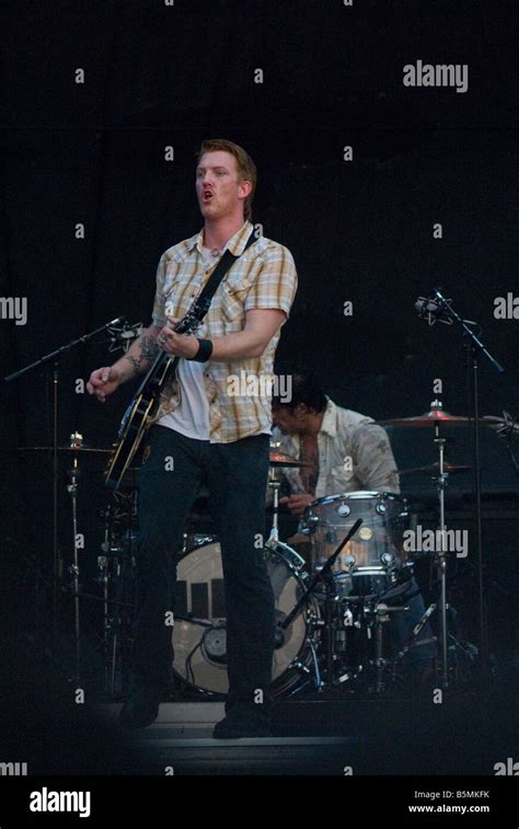 Josh Homme Queens Of The Stone Age Heineken Jamming Festival Mestre