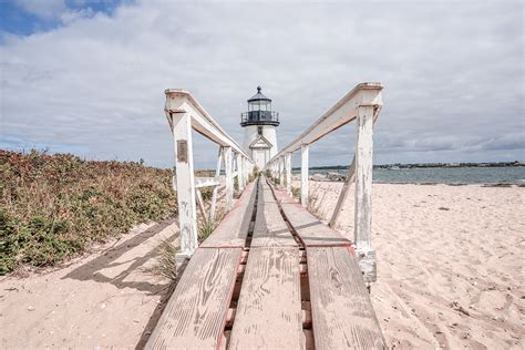 How To Visit All 3 Nantucket Lighthouses (2024) - New England Wanderlust