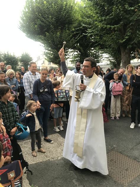 Père Bruno LHirondel Institut Saint Thomas de Villeneuve