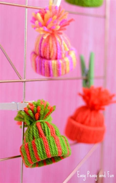 9 DIY Yarn Ornaments To Adorn Your Christmas Tree Make And Takes