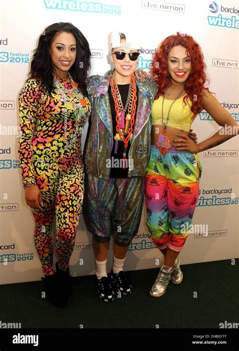 Hot Sexy Alexandra Buggs Bikini Pics