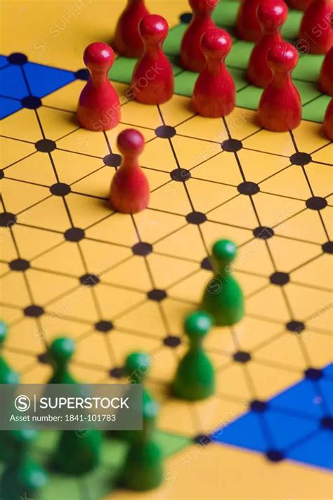 Chinese checkers - SuperStock